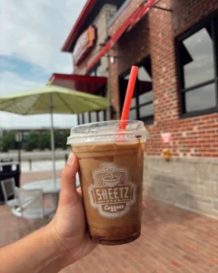 Sheetz Coffee Menu Guide (2026): Prices, Calories, Tables & Real Customer Experiences ☕